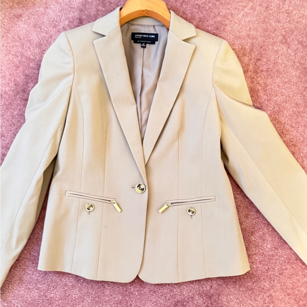 Jones New York Women's Beige Blazer